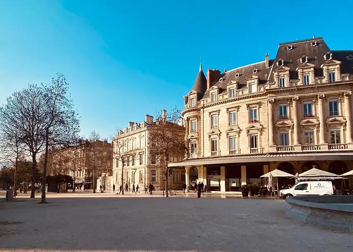 Apartman Centre De Valence Face A La Gare