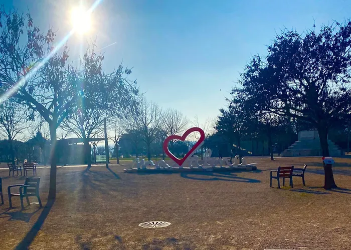 Centre De Valence Face à La Gare *